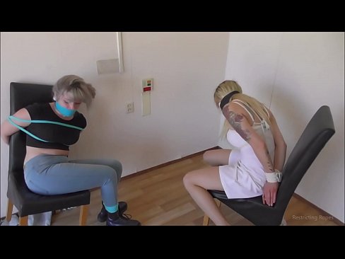 ❤️ Fíkill / bundin og kæfð / stúlka í neyð ❤️❌ Klámmyndband á is.sexonfire.ru